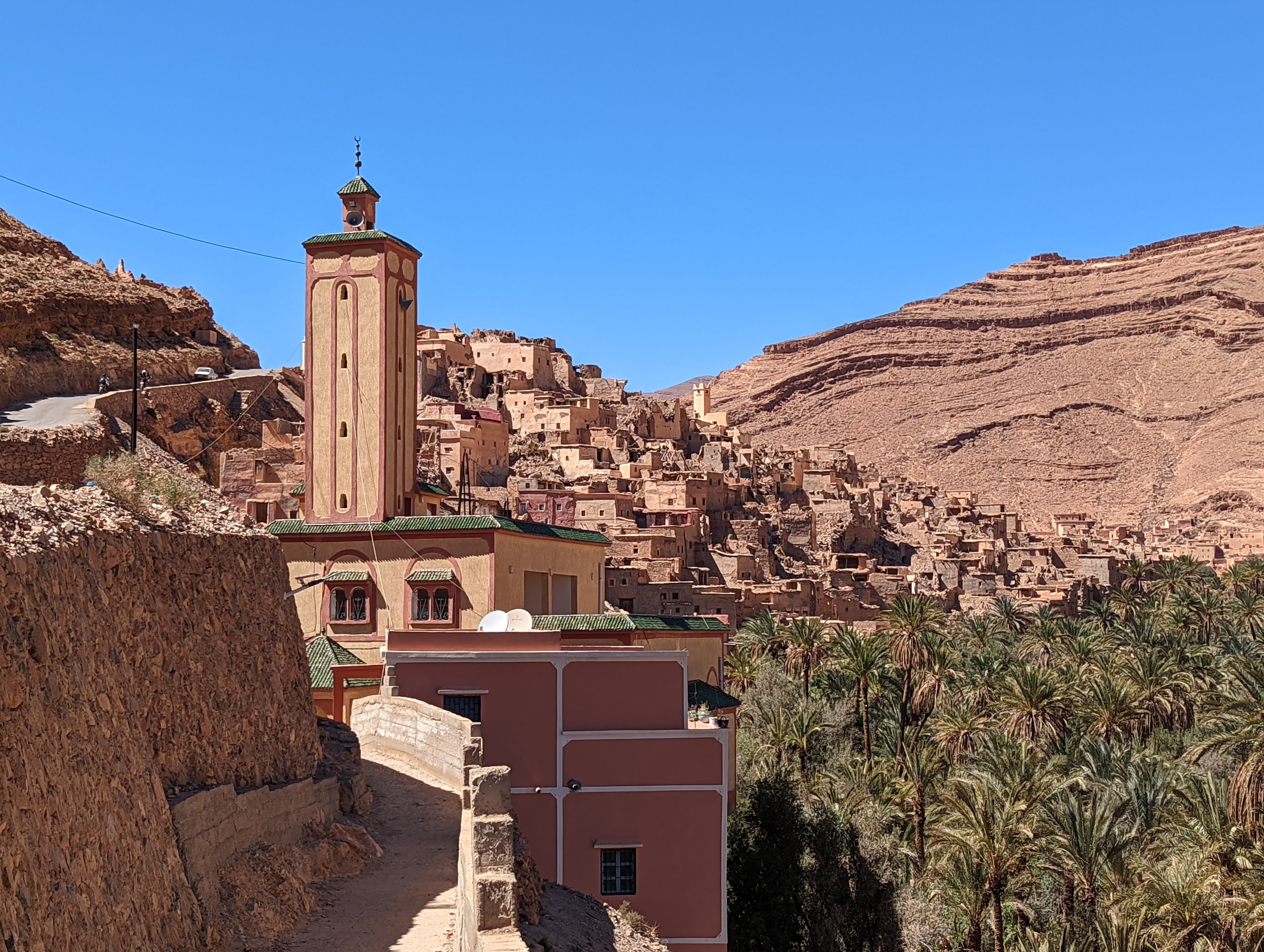 Day 14: Wednesday, April 13, 2022 – Lunch on the Mountain